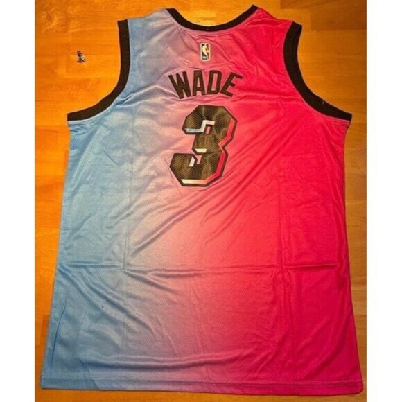 NBA Basketball Miami Heat Vice City Dwyane Wade #3 Sewn Jersey Large Nike Pink - Picture 2 of 2